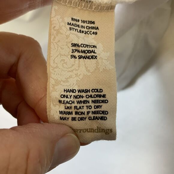 Soft Surroundings White Super Soft SS Asymmetrical Design Tunic Tee Top Size S - Picture 8 of 10